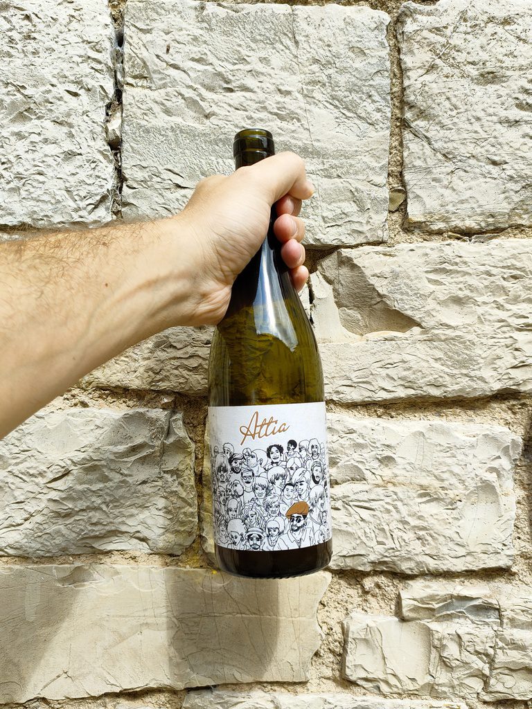 11 Toscana Vermentino Cascina al Colle è il risultato di una piccolissima produzione. Un vino fresco, beverino e molto salino. Sorprendente!