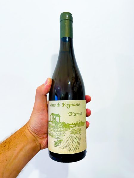 Vino Bianco di Fognano - Paolo Foppiani è elegante, delicato e ricco di personalità. Perfetto per ogni occasione! Albicocca e scorza di agrume. Wow!!!