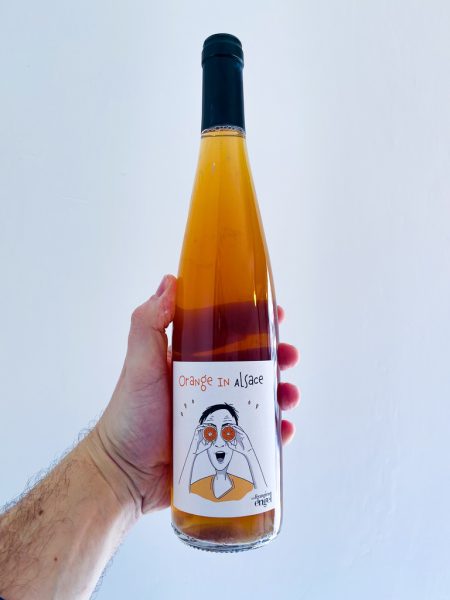 Orange in Alsace - Domaine Engel Fréres è un orange wine alsaziano di un eleganza travolgente. Profumi di scorza d'arancia e tè verde ti conquisteranno..